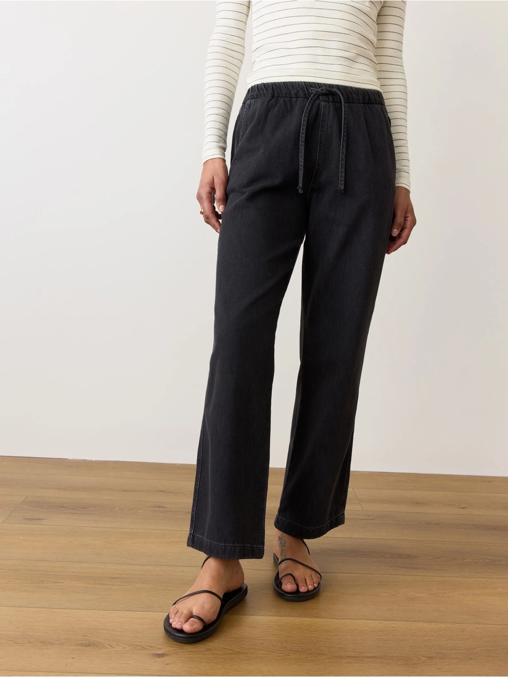 Marine Layer Women’s Drawstring Denim Pant - Black
